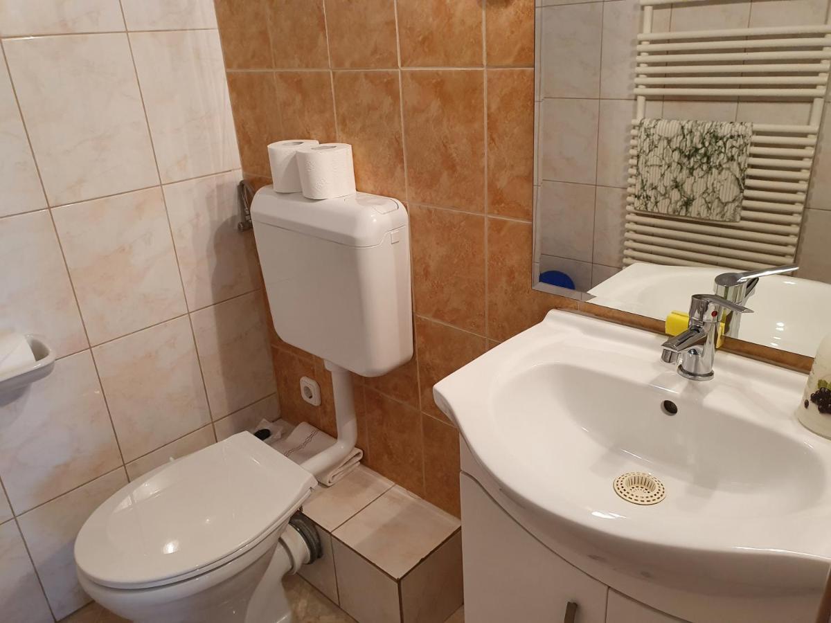 Laguna Apartmanház Hévíz Exterior foto