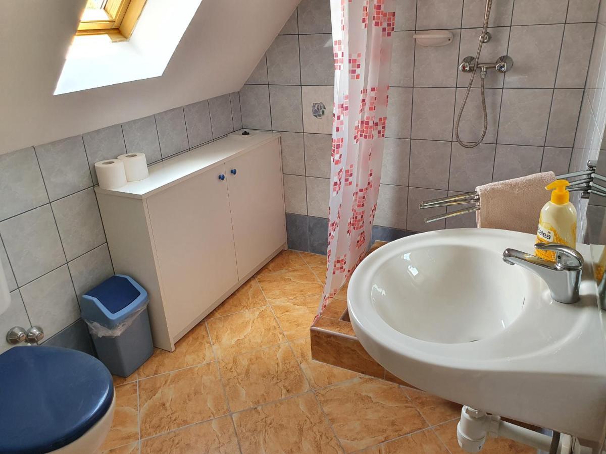 Laguna Apartmanház Hévíz Exterior foto