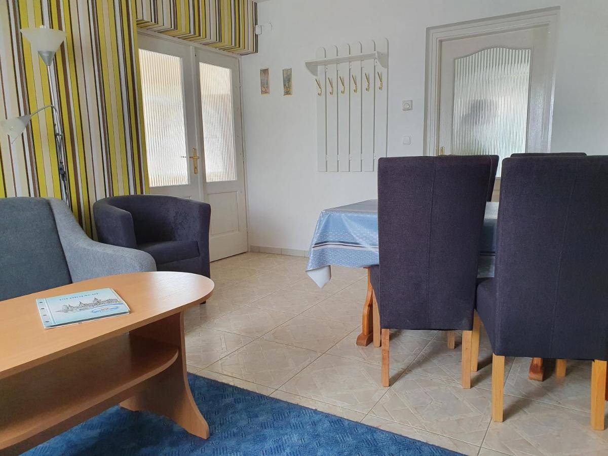 Laguna Apartmanház Hévíz Exterior foto